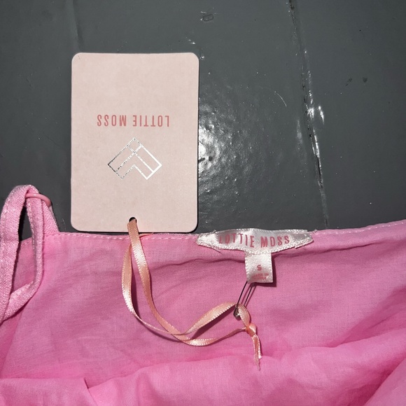 FREE PEOPLE pink mini casual dress ****NEVER WORN WITH TAGS*** size small - Picture 3 of 3